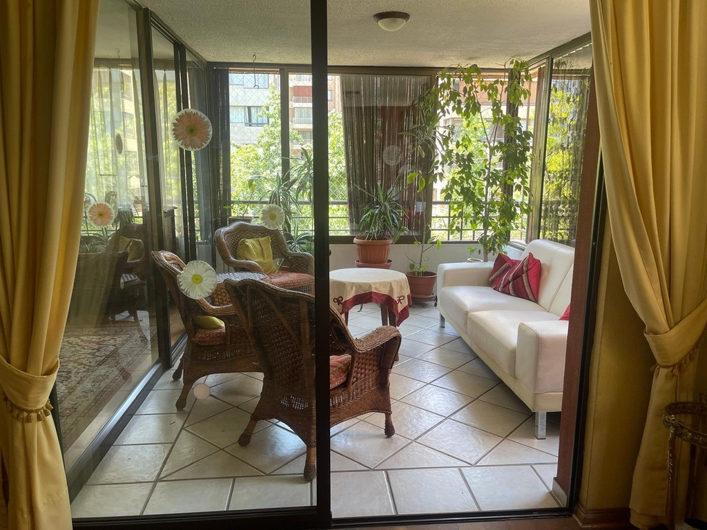 Venta Departamento NO 4D en suite 4B 2E 1B Metro Escuela Militar - Las Condes