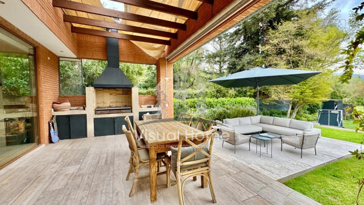 Arriendo Casa NO 5D en suite Walk-in cl&oacute;set 5B 4E 1B La Dehesa - Lo Barnechea