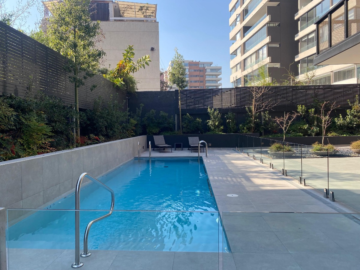 Arriendo Departamento NP 2D en suite Walk-in cl&oacute;set 2B 2E 1B Barrio El Golf - Las Condes