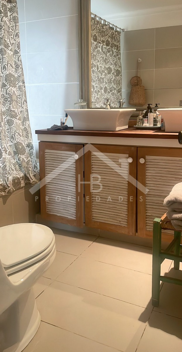 Arriendo Casa O 4D en suite Walk-in cl&oacute;set 4B 2E 1B La Dehesa - Lo Barnechea
