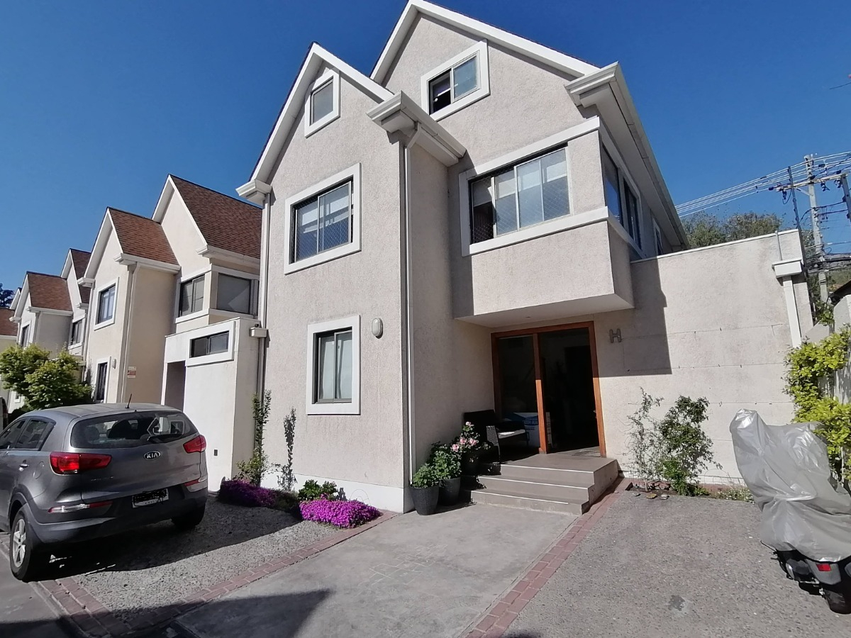 Venta Casa NOSP 5D en suite Walk-in cl&oacute;set 4B 2E 1B La Reina Alta - La Reina