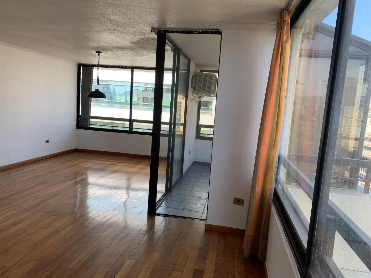 Venta Departamento SP 4D en suite 3B 1E 1B Barrio El Golf - Las Condes