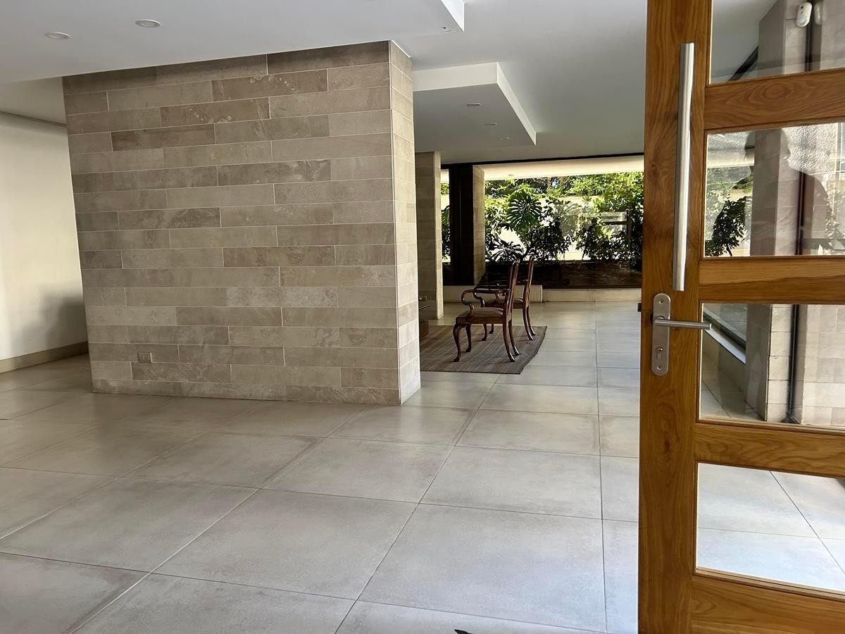 Venta Departamento 4D en suite Walk-in cl&oacute;set 4B 2E 1B Barrio El Golf - Las Condes