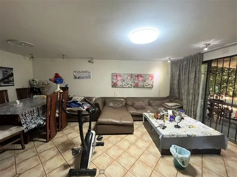 Venta Casa NO 5D WI cl&oacute;set Suite 4B 4E 1Bd Nuestra Se&ntilde;ora del Rosario - Vitacura