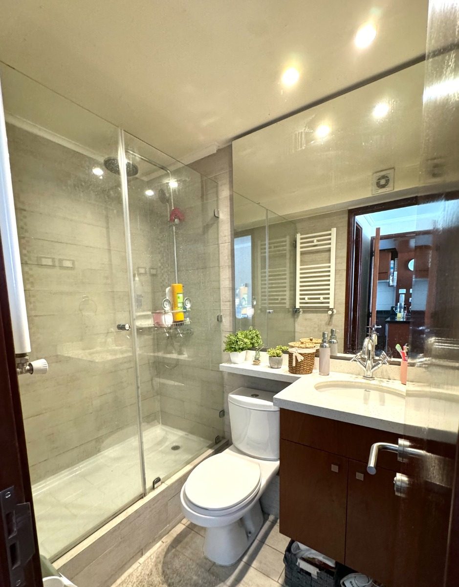 Arriendo Departamento SO 1D en suite 1B 1E 1B Alto Las Condes - Las Condes