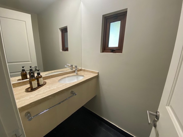 Venta Casa N 4D en suite Walk-in cl&oacute;set 4B 2E 1B Chicureo - Colina