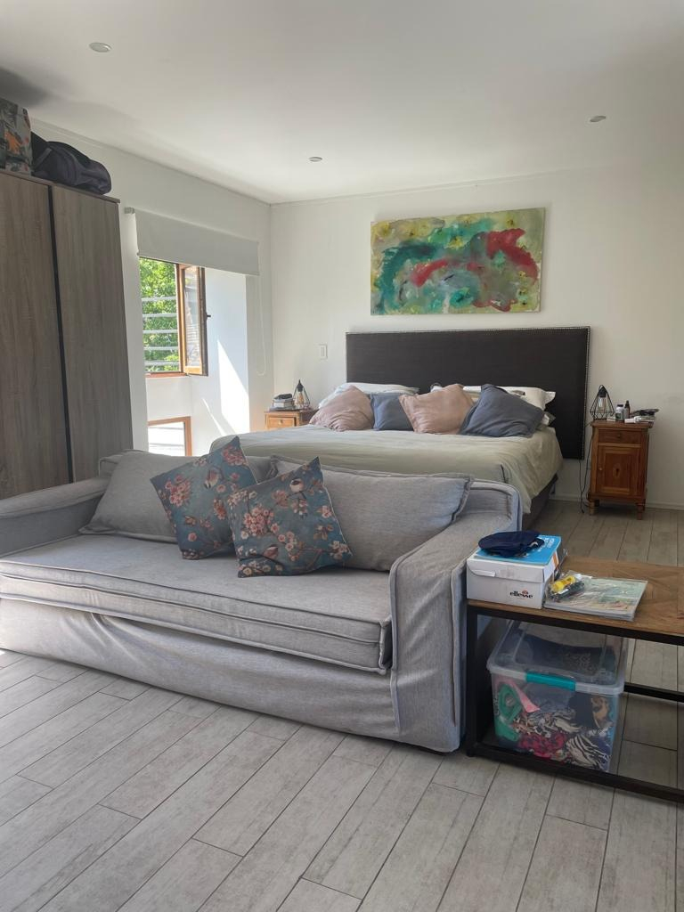 Arriendo Casa NO 5D en suite 3B 1E 1B Los Dominicos - Las Condes