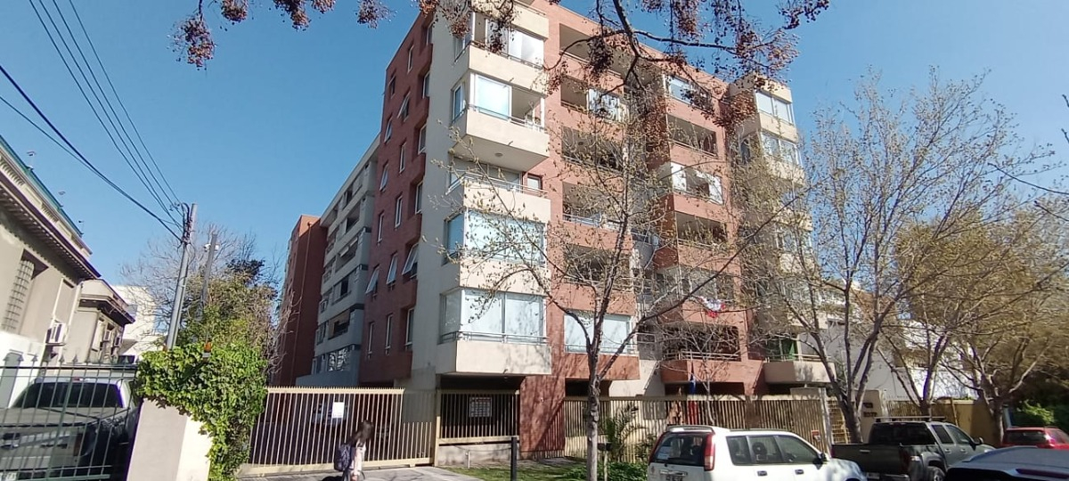 Arriendo Departamento O 2D en suite Walk-in cl&oacute;set 2B 1E 1B Los Leones - Providencia