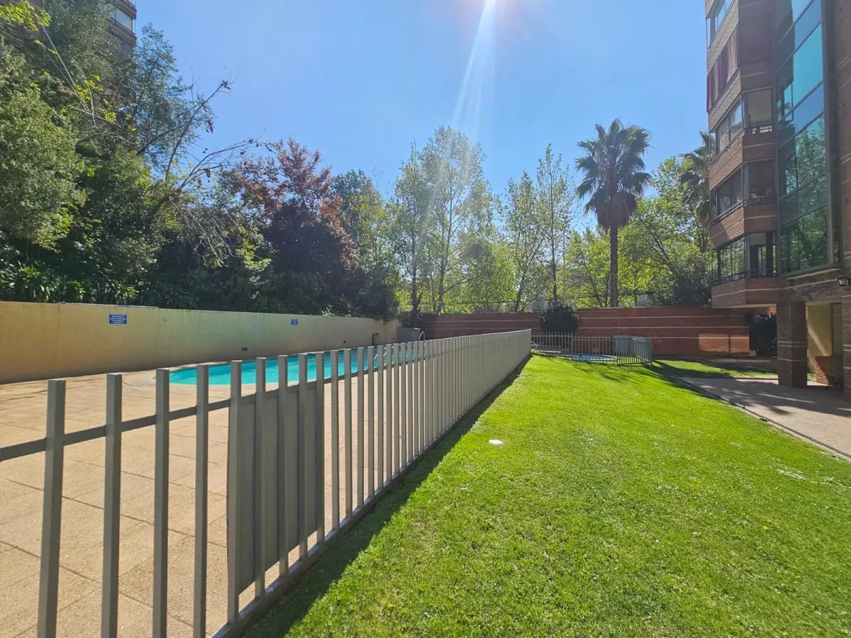 Venta Departamento NP 4D en suite Walk-in cl&oacute;set 3B 2E 1B Metro Escuela Militar - Las Condes