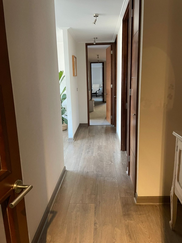 Arriendo Departamento 3D 3B 2E 1B Alto Las Condes - Las Condes