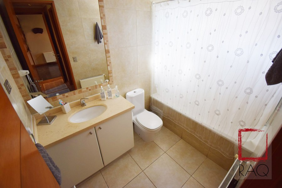 Venta Casa O 5D en suite Walk-in cl&oacute;set 5B 4E La Reina Alta - La Reina