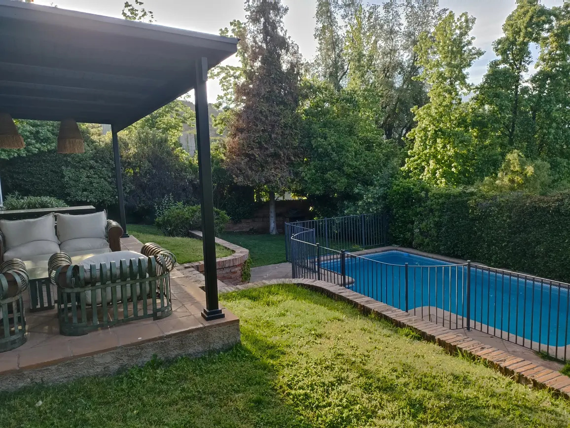 Venta Casa 5D 4B 4E El Huinganal - Lo Barnechea