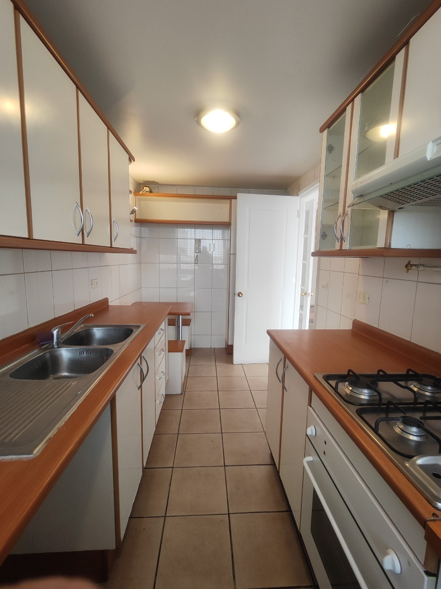 Venta Departamento SO 3D en suite Walk-in cl&oacute;set 2B 1E 1B Vaticano - Las Condes