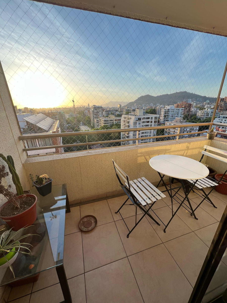 Arriendo Departamento SO 2D en suite Walk-in cl&oacute;set 2B 2E 1B Los Leones - Providencia