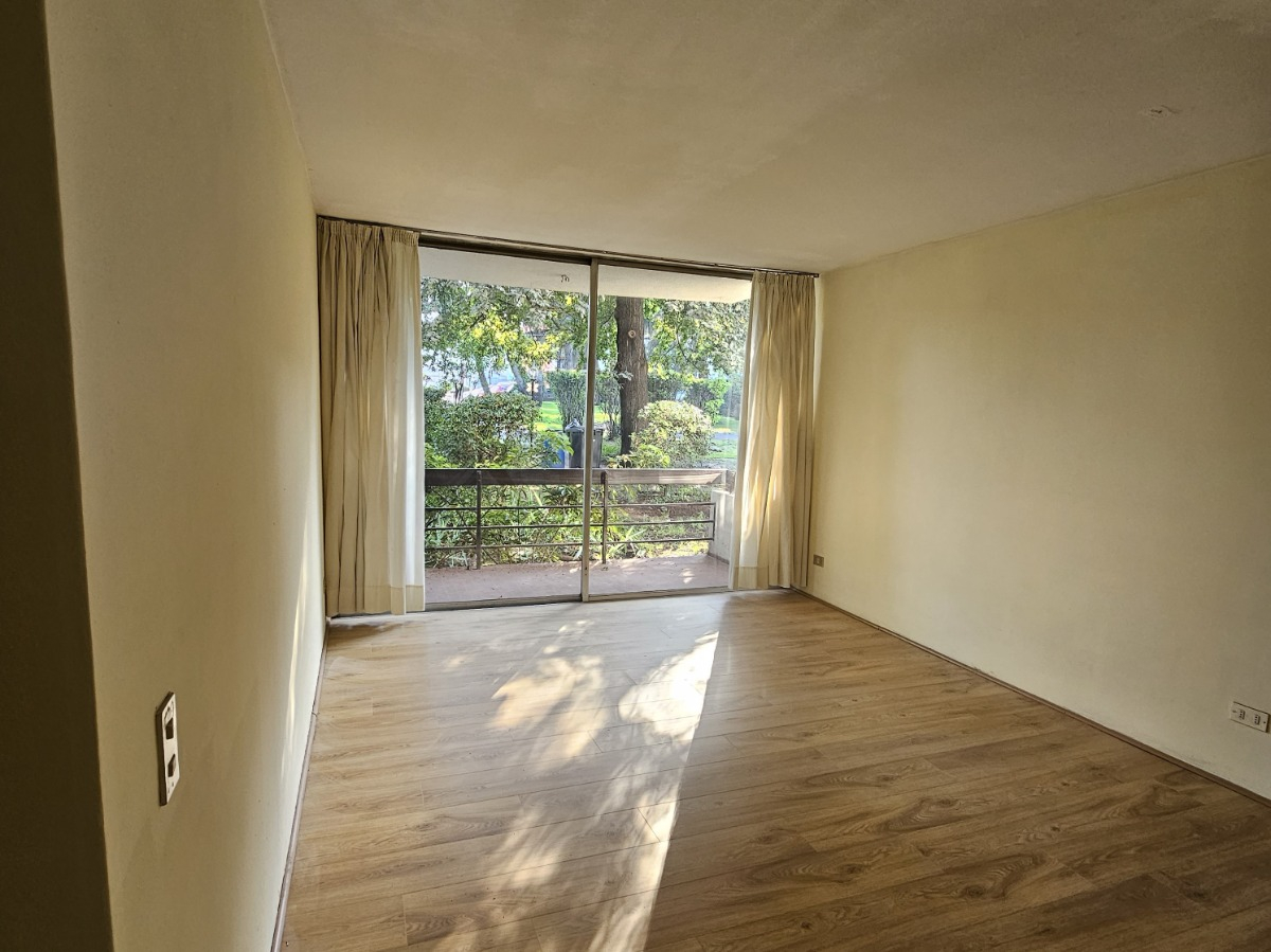 Venta Departamento O 3D 2B 1B Los Dominicos - Las Condes