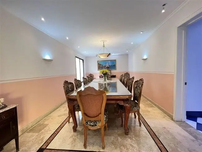Arriendo Casa 7D 7B 6E 2B Los Dominicos - Las Condes