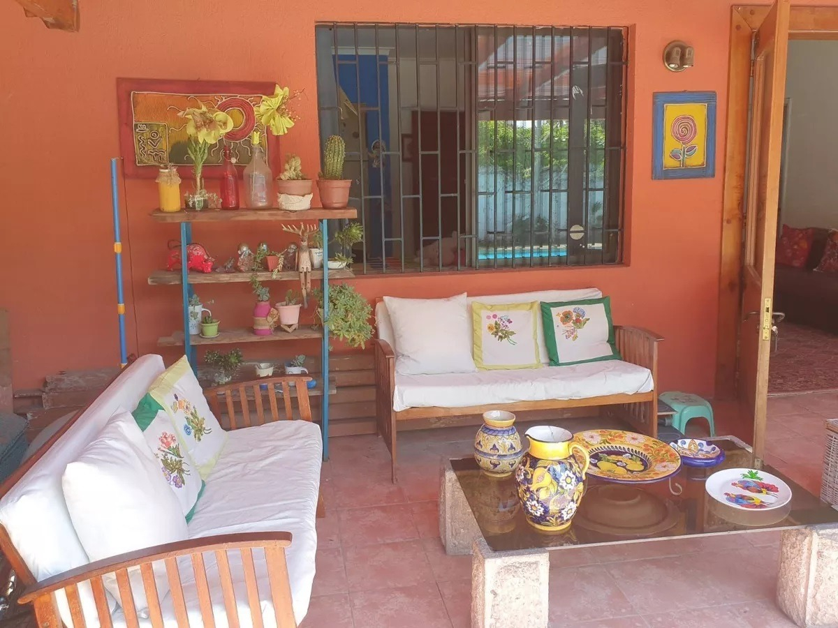 Venta Casa 5D Walk-in cl&oacute;set 4B 4E 1B Metro Sim&oacute;n Bolivar - La Reina