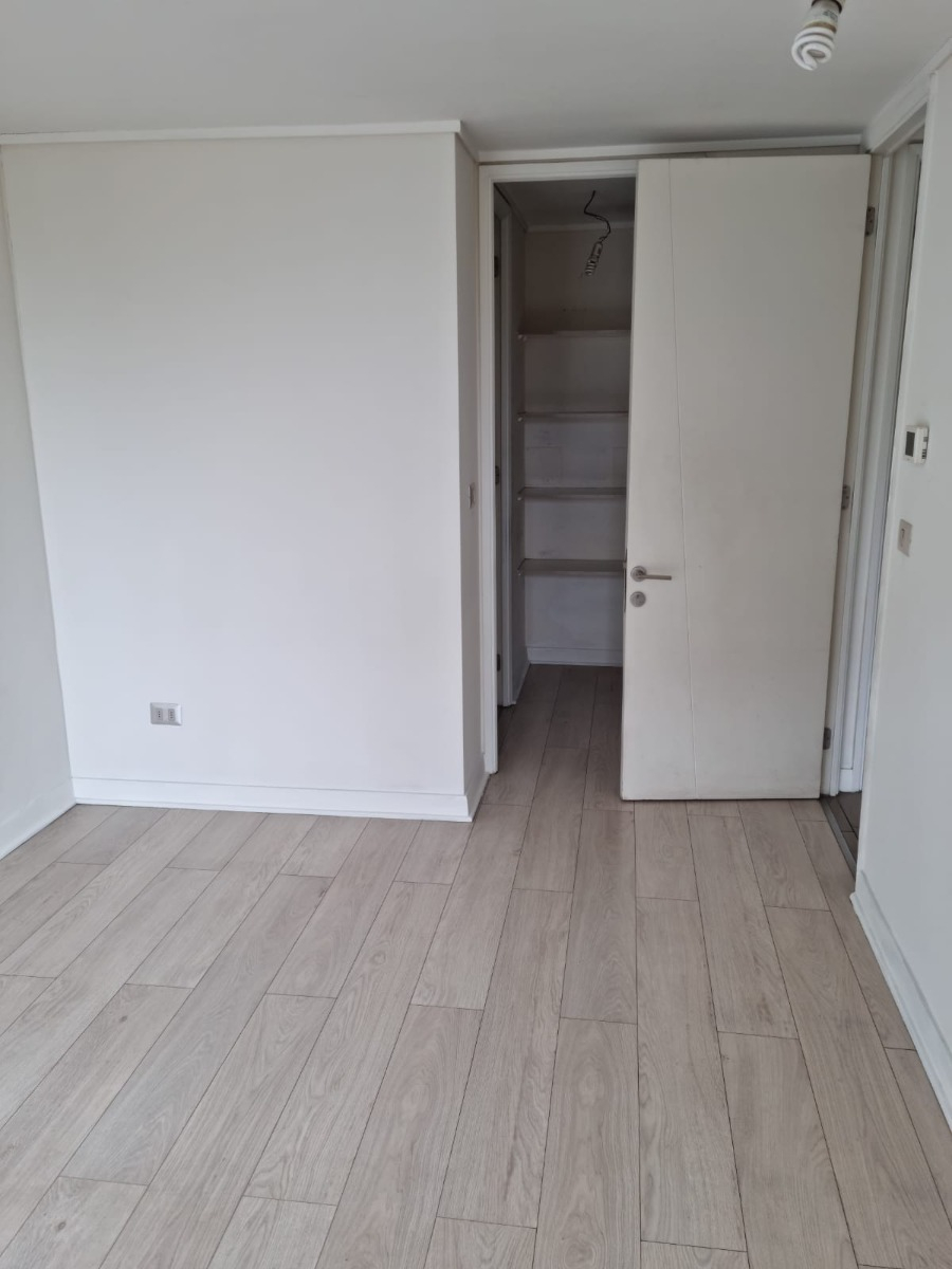 Arriendo Departamento NO 2D en suite Walk-in cl&oacute;set 2B 1E 1B Metro Hernando de Magallanes - Las Condes