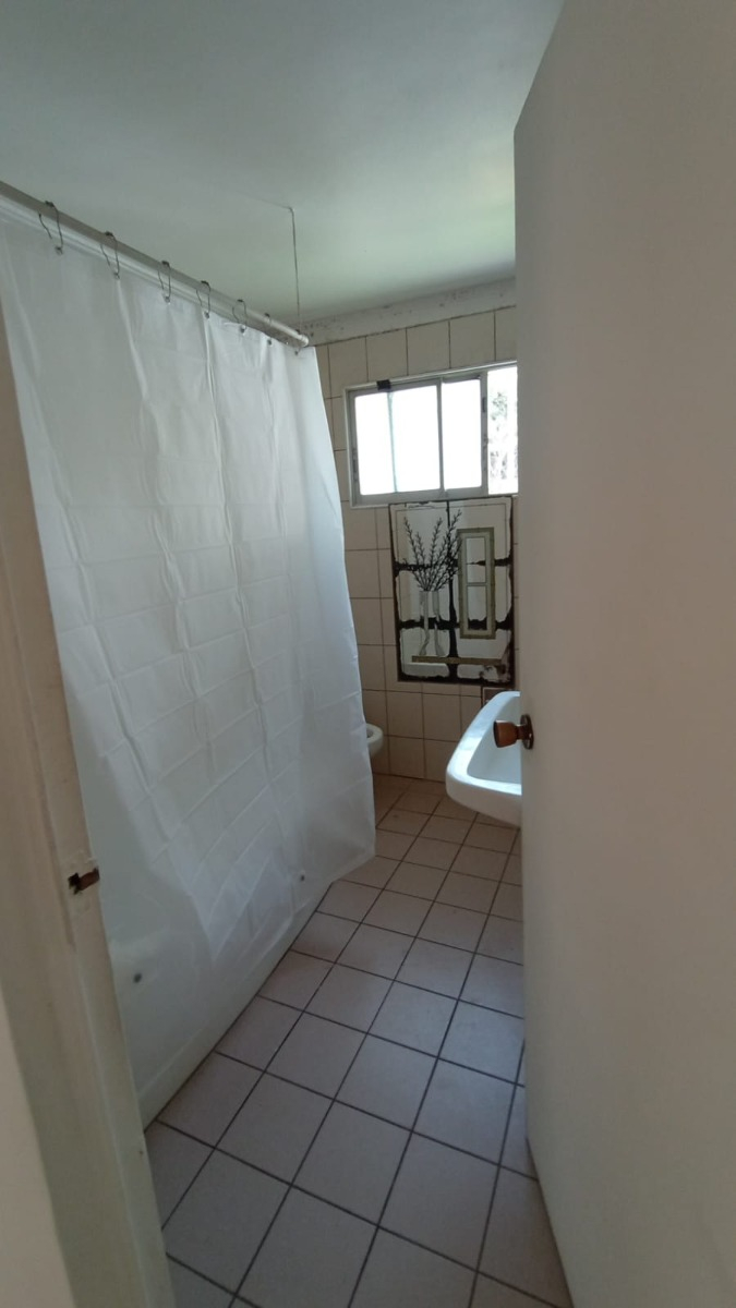Arriendo Casa NOSP 6D en suite 3B 2E 1B Metro Hernando de Magallanes - Las Condes