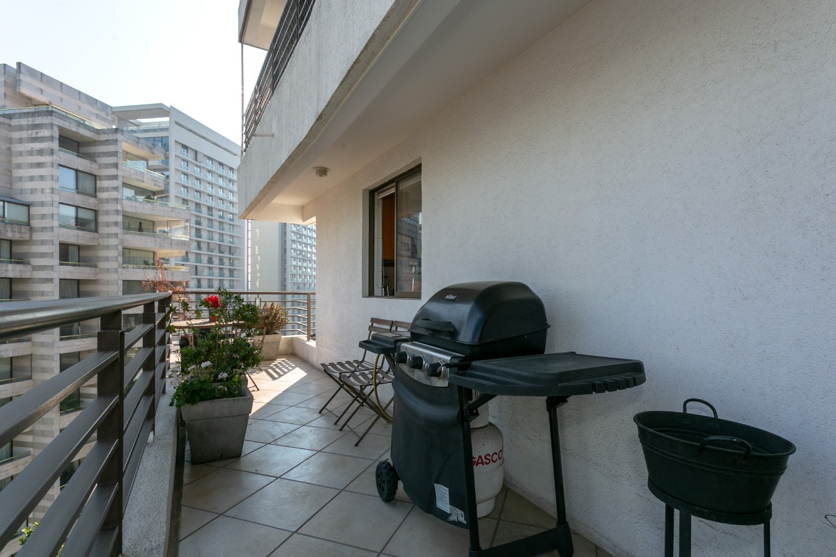 Arriendo Departamento NOSP 3D en suite Walk-in cl&oacute;set 4B 2E 1B Barrio El Golf - Las Condes