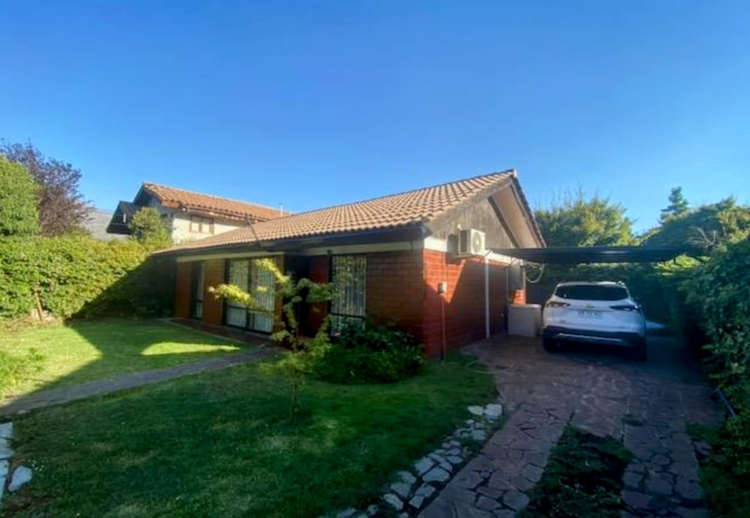 Venta Casa 3D 2B 2E 1B Estoril - Las Condes