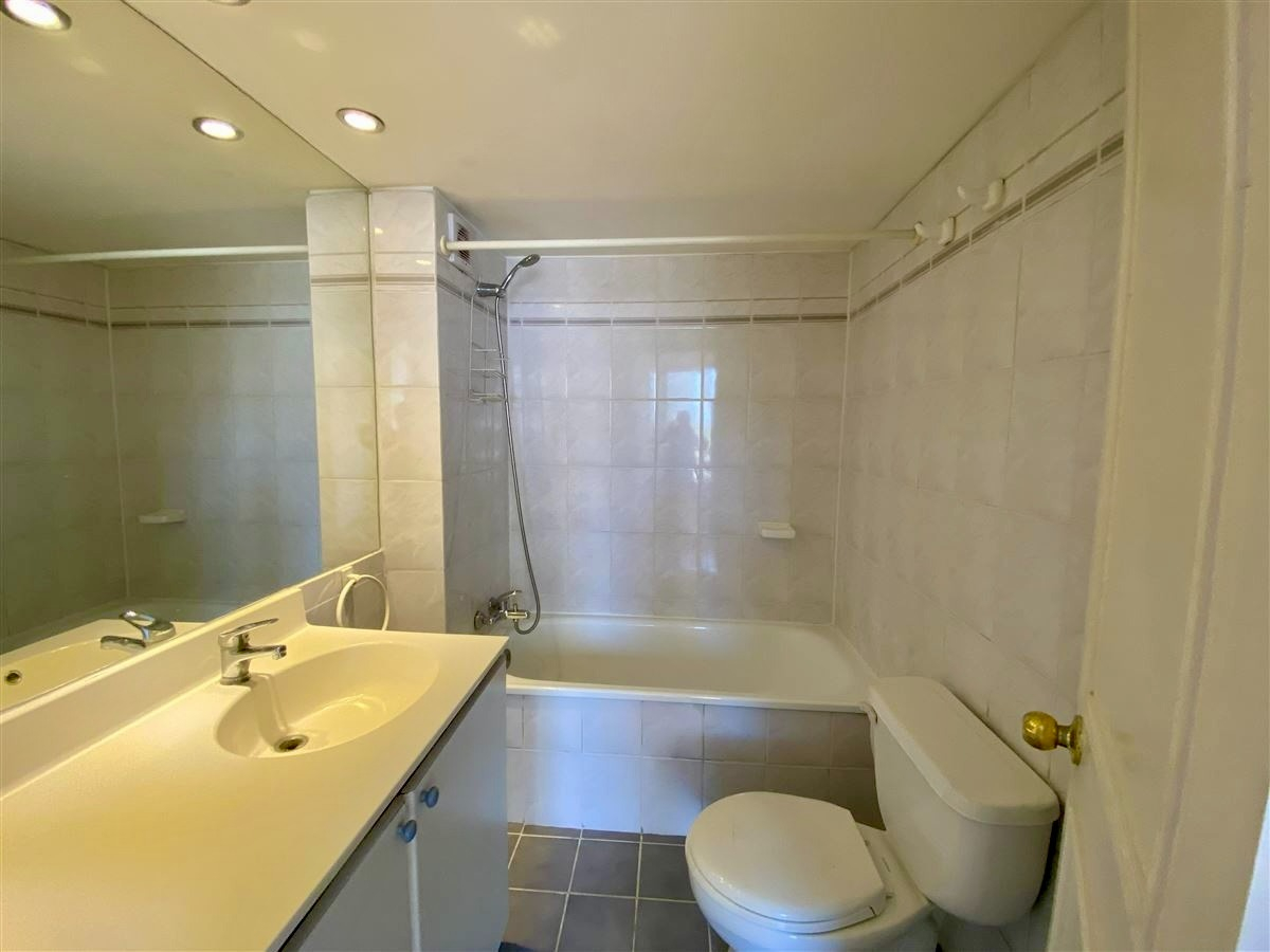 Arriendo Departamento NO 4D en suite Walk-in cl&oacute;set 3B 1E Rotonda Atenas - Las Condes