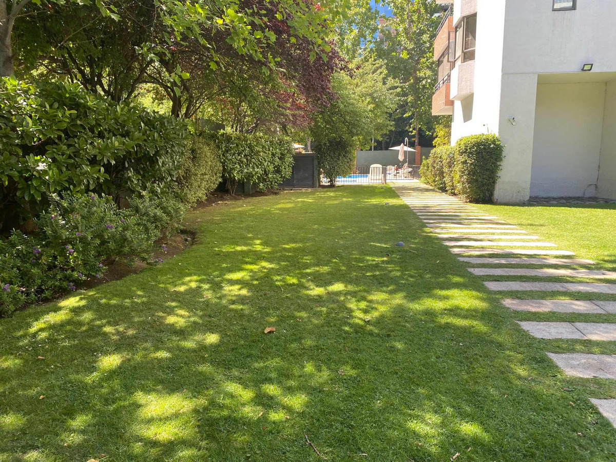 Arriendo Departamento 4D 3B 2E 1Bd Nueva Las Condes - Las Condes