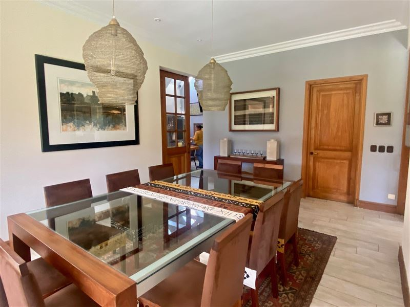 Venta Casa Norte 7D en suite Walk-in cl&oacute;set 6B 8E 2B Los Trapenses - Lo Barnechea