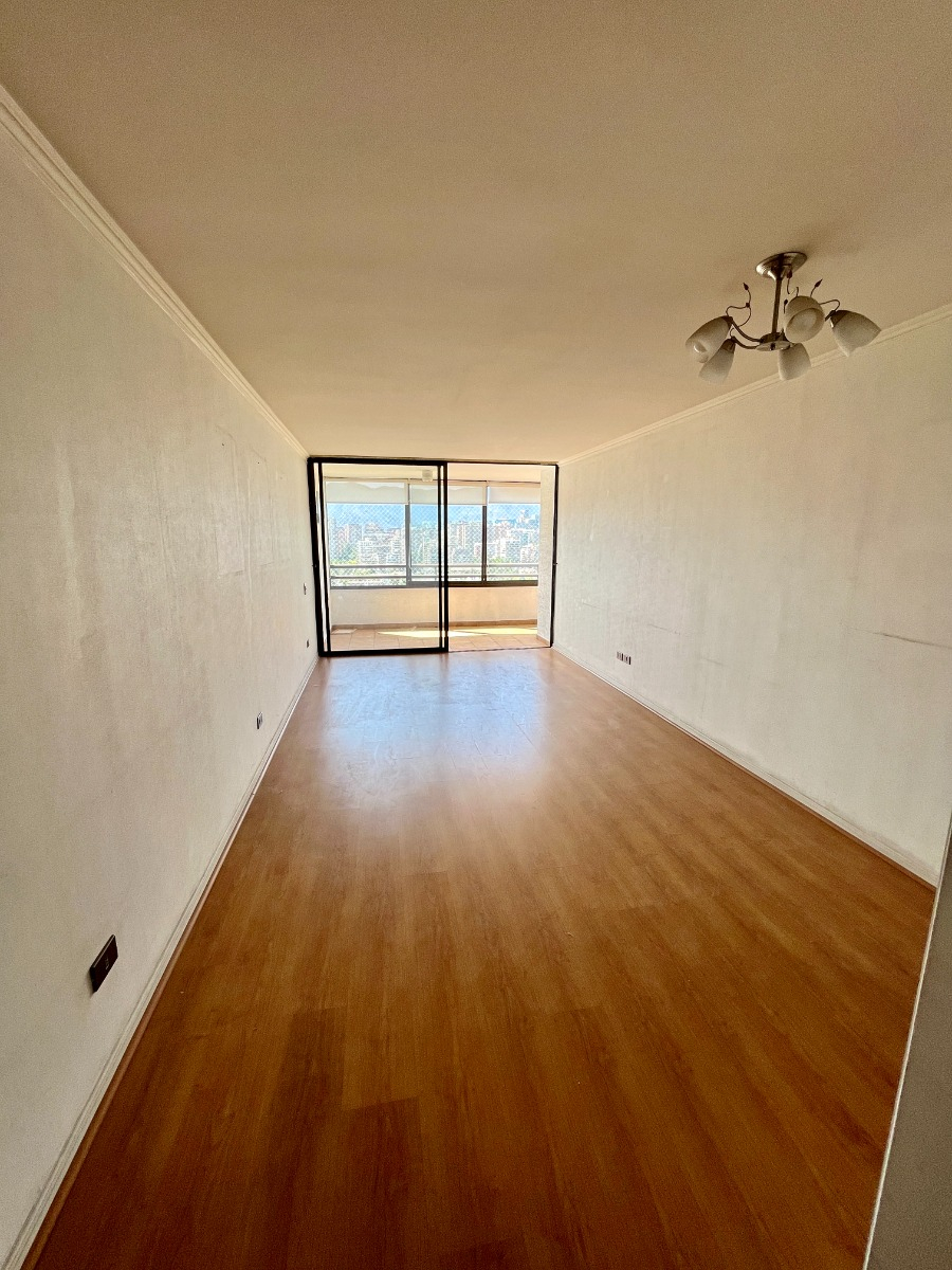 Venta Departamento NO 3D en suite 3B 2E 1B Metro Escuela Militar - Las Condes
