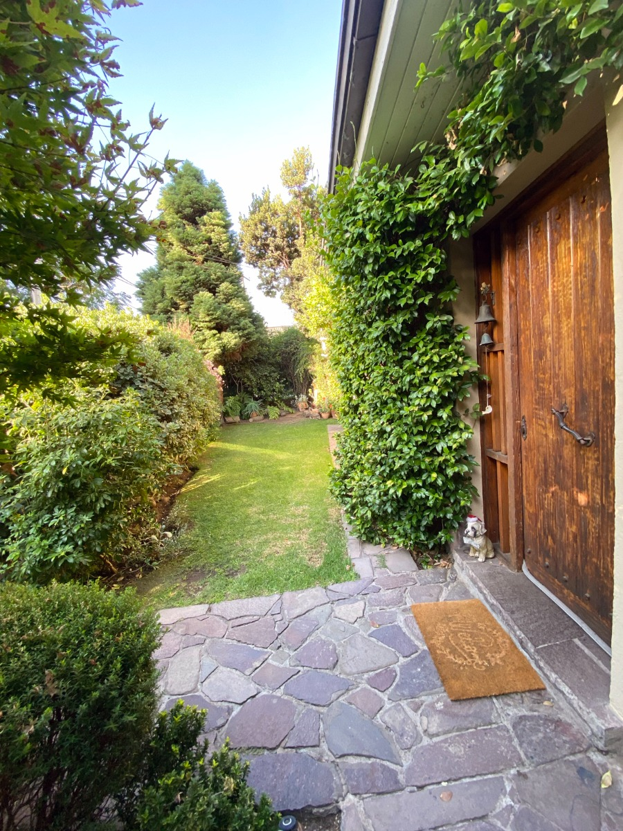 Venta Casa NO 5D en suite 3B 2E 1B Estoril - Las Condes