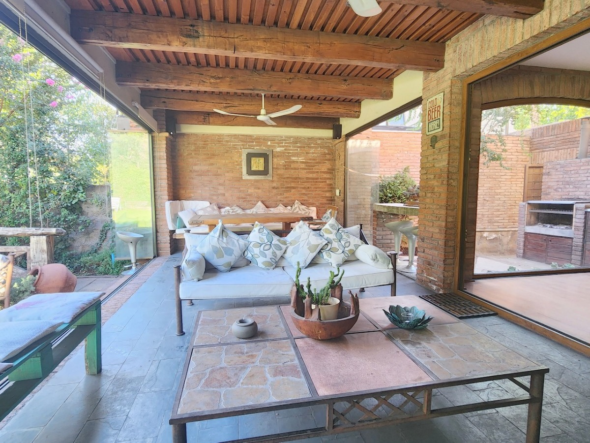 Venta Casa N 4D en suite Walk-in cl&oacute;set 4B 3E 2B Los Trapenses - Lo Barnechea