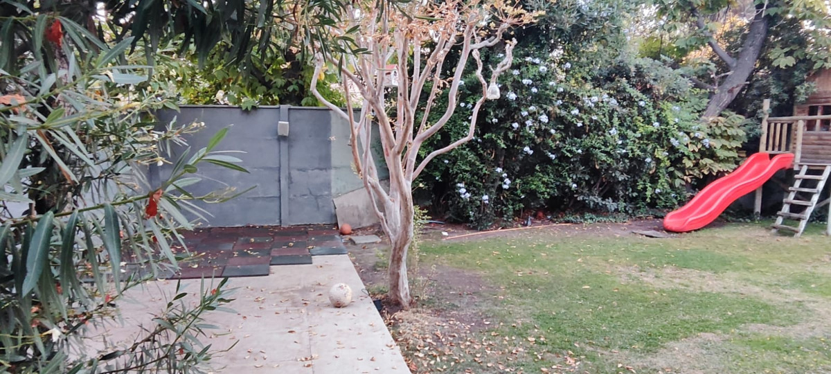 Arriendo Casa 5D en suite Walk-in cl&oacute;set 5B 3E 1B Sebasti&aacute;n Elcano - Las Condes