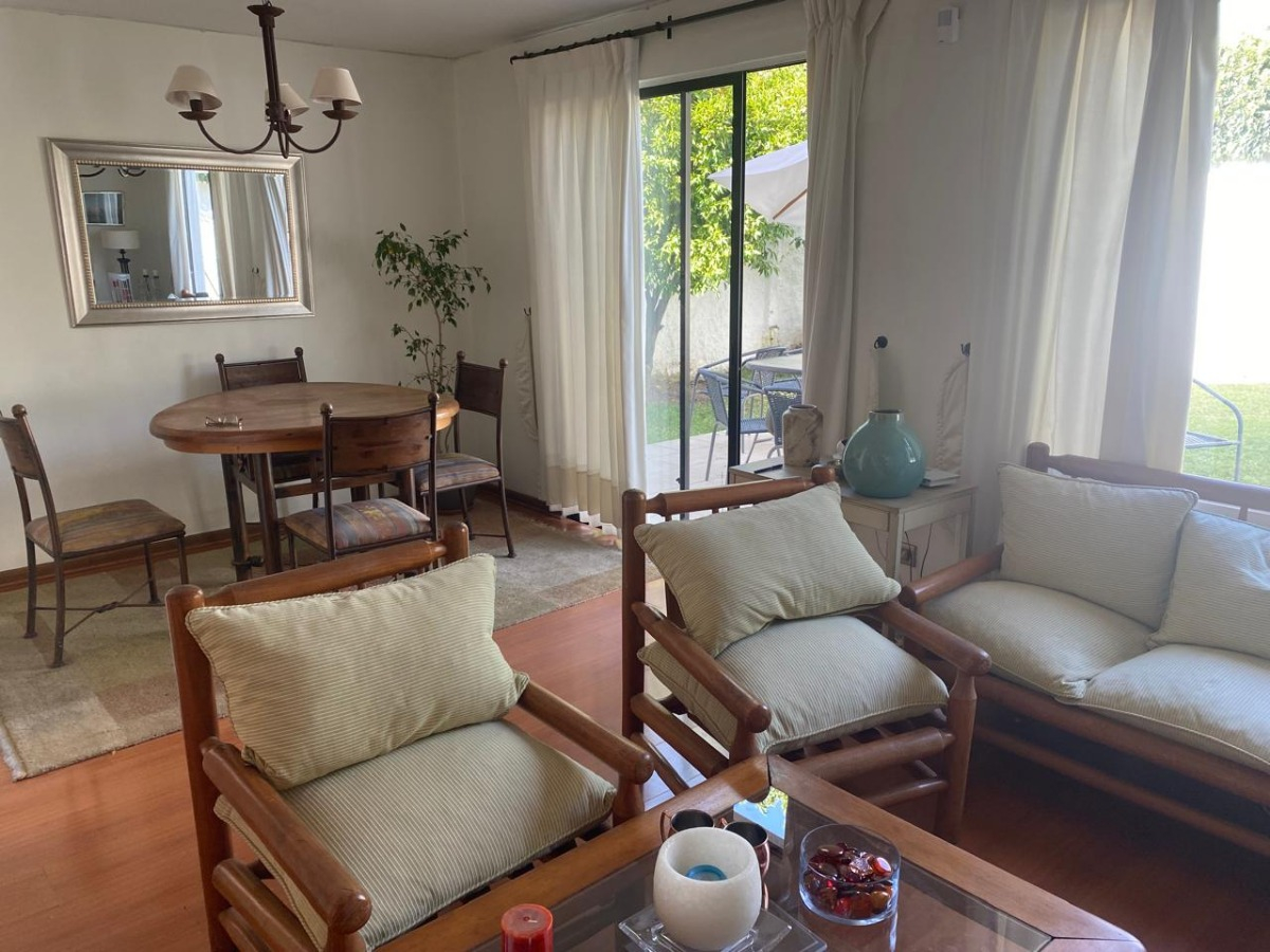 Venta Casa P 4D en suite 3B 2E Parque Padre Alberto Hurtado - Las Condes