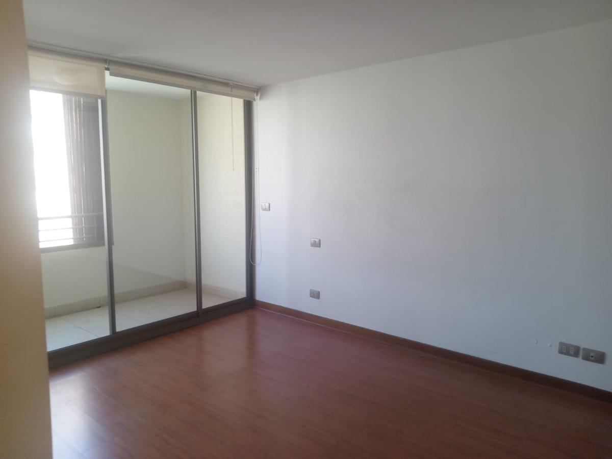 Arriendo Departamento NO 2D en suite Walk-in cl&oacute;set 2B 1E 1B Nueva Las Condes - Las Condes