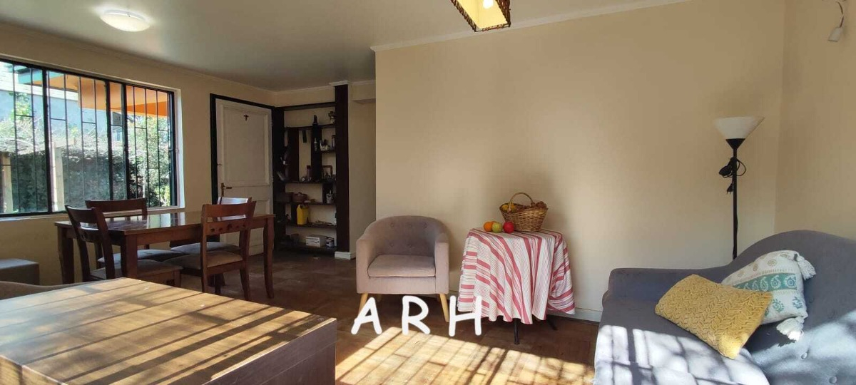 Venta Casa NO 3D 2B 3E 1Bd Parque Bot&aacute;nico - &Ntilde;u&ntilde;oa