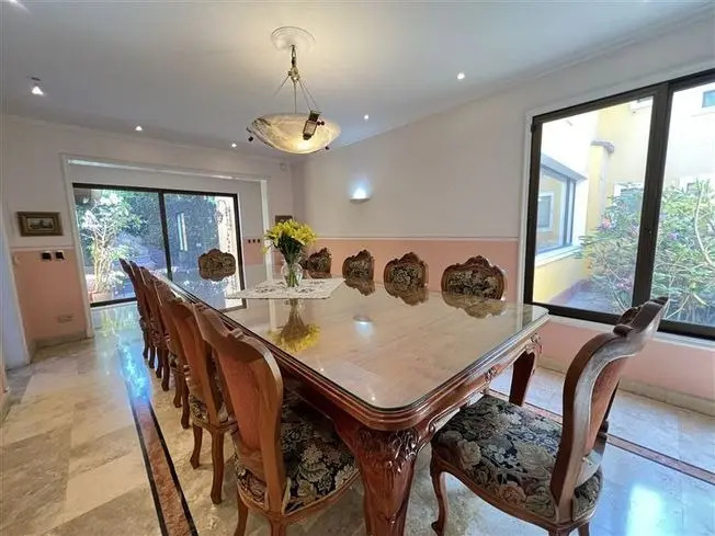 Arriendo Casa 7D 7B 6E 2B Los Dominicos - Las Condes