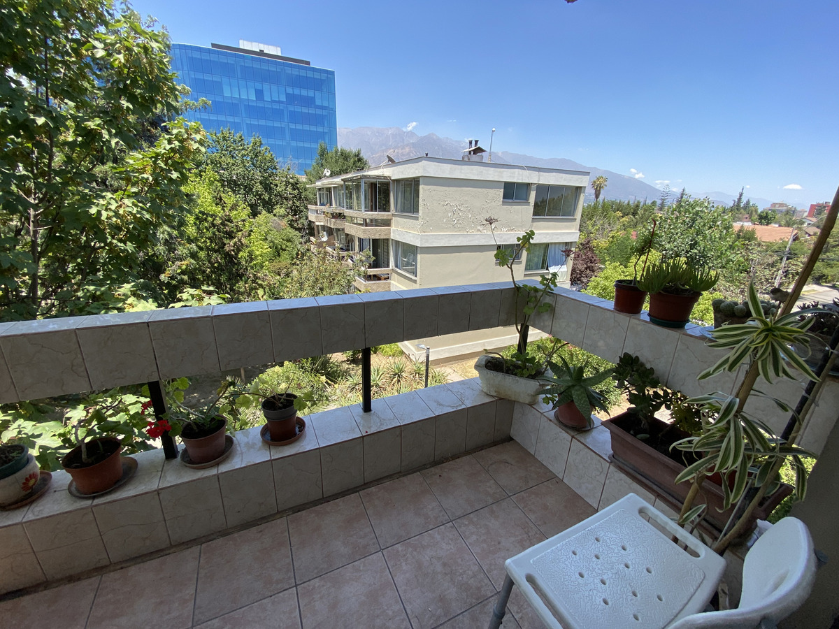 Venta Departamento O 2D 2B 1E Metro Hernando de Magallanes - Las Condes
