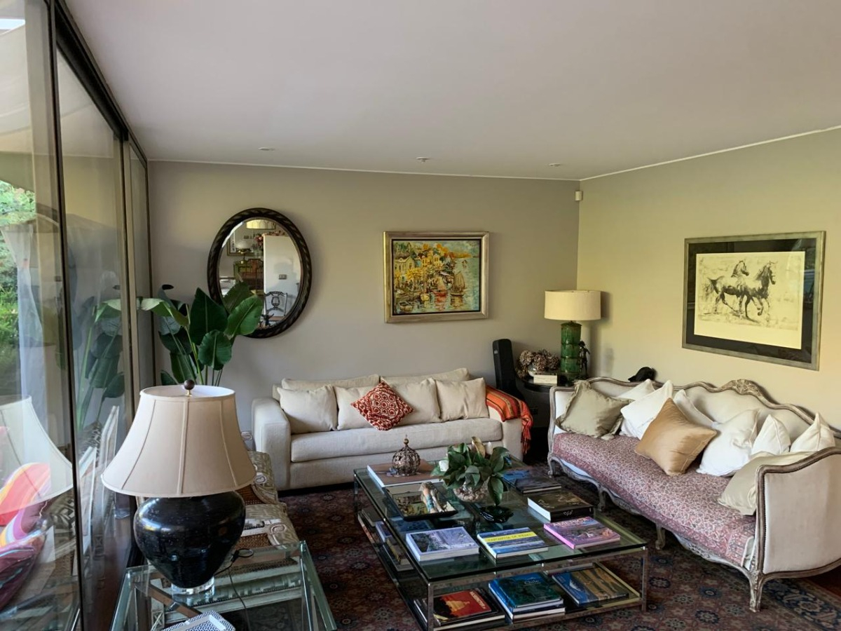 Arriendo Casa NP 4D en suite 4B 3E 1B Los Trapenses - Lo Barnechea