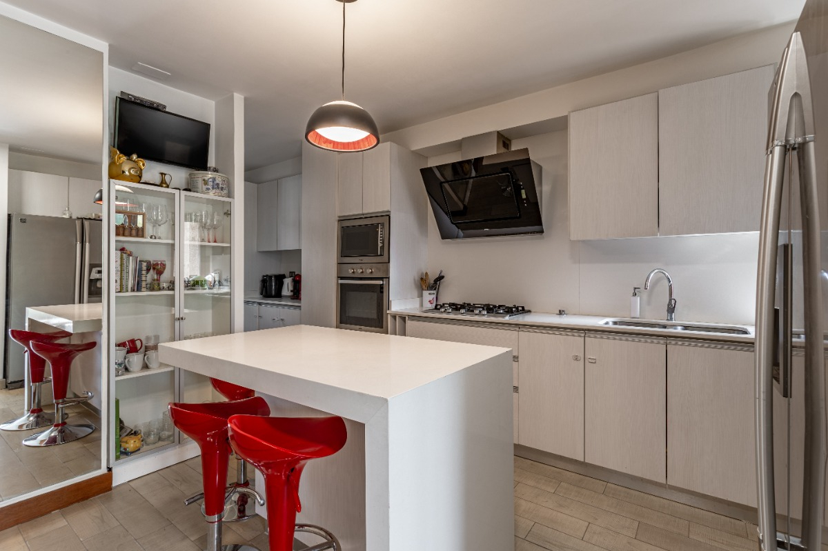 Venta Departamento N 4D en suite Walk-in cl&oacute;set 4B 2E 1B La Dehesa - Lo Barnechea
