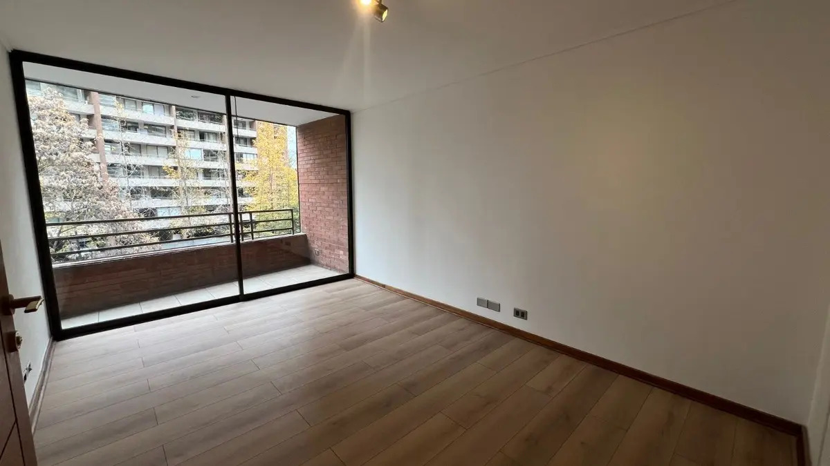 Arriendo Departamento SP 3D en suite 2B 2E 1B Barrio El Golf - Las Condes