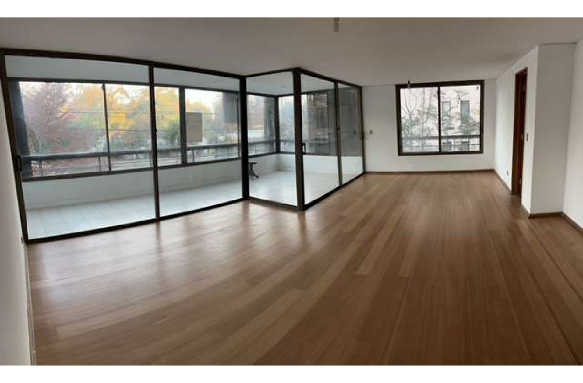 Venta Departamento NOSP 4D 4B 2E 1B Metro Escuela Militar - Las Condes
