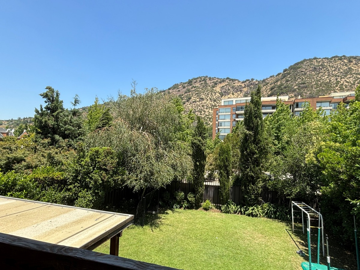 Venta Casa NOSP 5D en suite Walk-in cl&oacute;set 4B 2E 1B Los Trapenses - Lo Barnechea