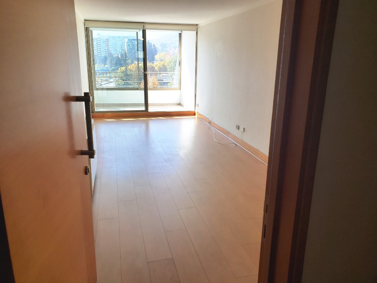 Arriendo Departamento NO 1D en suite Walk-in cl&oacute;set 1B 1E 1B Mall Sport - Las Condes