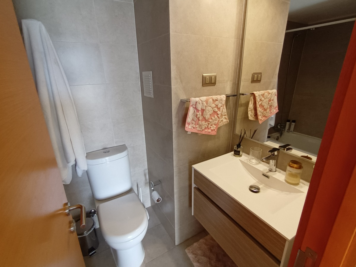 Venta Departamento SP 2D en suite 2B 1E 1B Las Lilas - Providencia