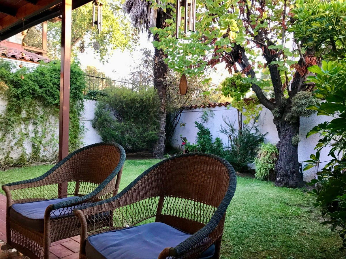 Venta Casa NOSP 4D 4B 3E 1B Rotonda Atenas - Las Condes