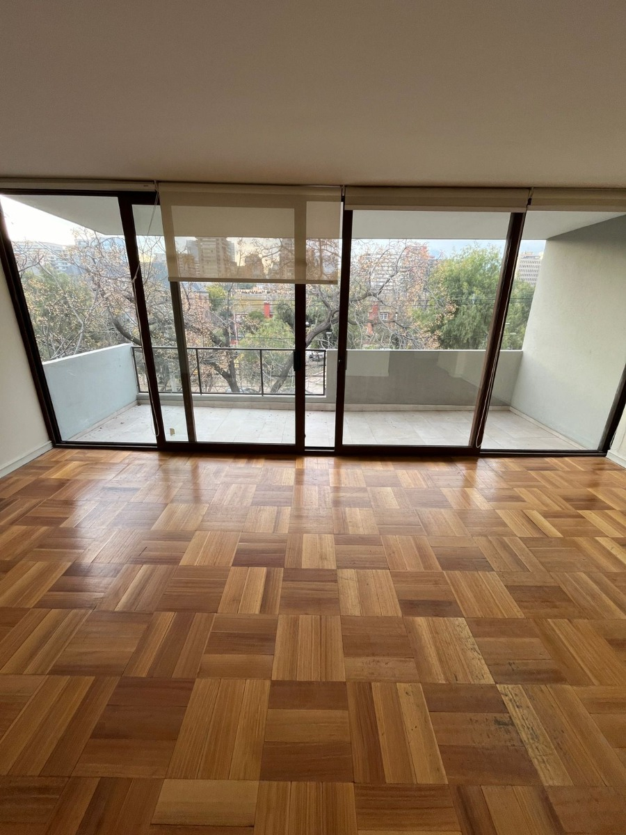 Arriendo Departamento N 4D 3B 1E 1B Barrio El Golf - Las Condes