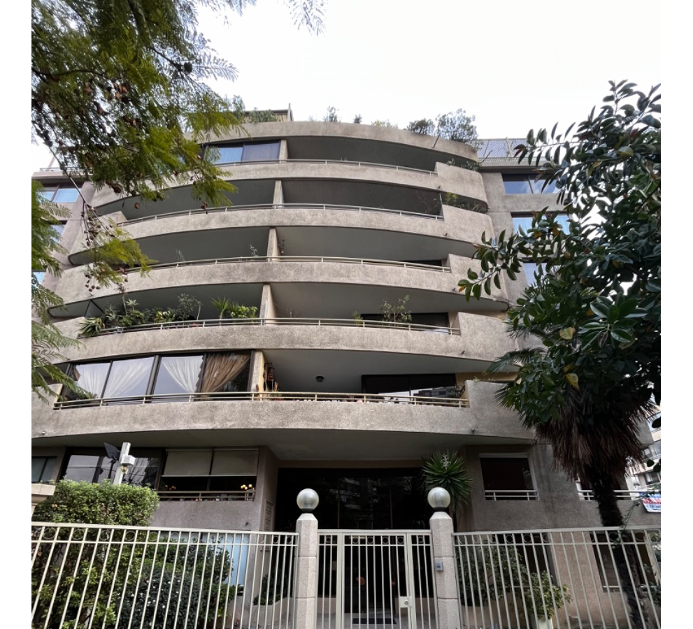 Arriendo Departamento 3D en suite 3B 1E 1B Metro Manquehue - Apumanque - Las Condes