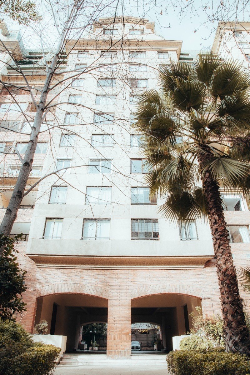 Venta Departamento P 4D en suite 3B 1E 1B Rotonda Atenas - Las Condes