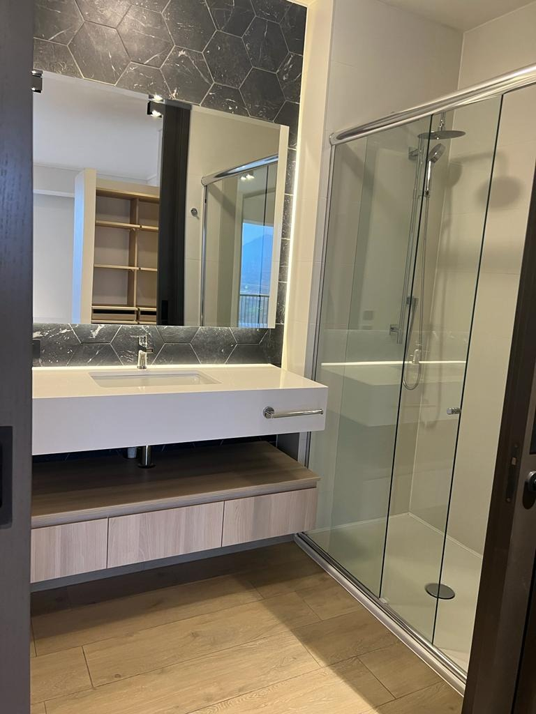 Arriendo Departamento 1D Parque Bicentenario - Vitacura