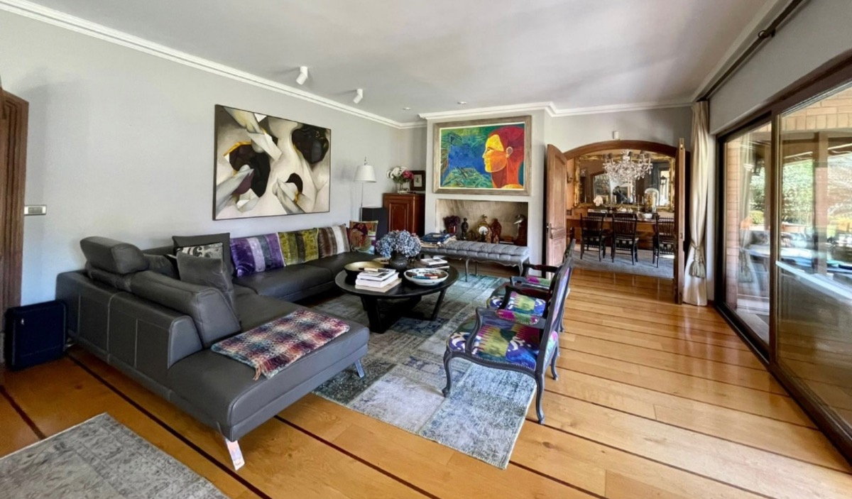 Venta Casa NO 4D en suite Walk-in cl&oacute;set 4B 10E 2B La Dehesa - Lo Barnechea